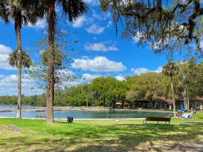 De Leon Springs: Pancakes, Manatees, and the Fountain of Youth