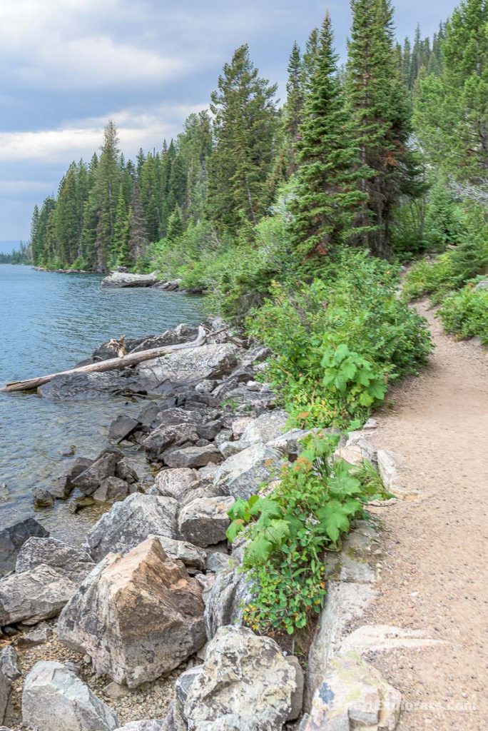 Hiking trail around Jenny Lake, Grand Teton, Wyoming
