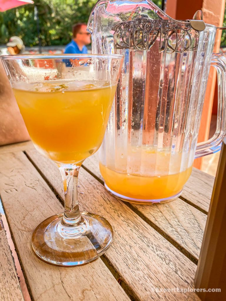 Rum Swizzle, Swizzle Inn, Bermuda